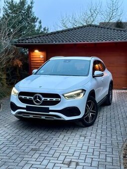 Mercedes Benz GLA200d 2021 2.0d Automat