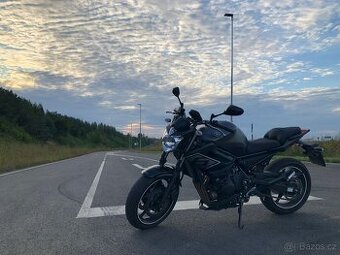 Yamaha XJ6N