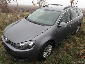 Volkswagen Golf 6 Kombi.2011.závada motoru.