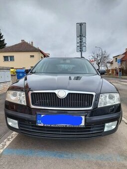 SKODA OCTAVIA 1,9TDi (zimní+ letní pneu)