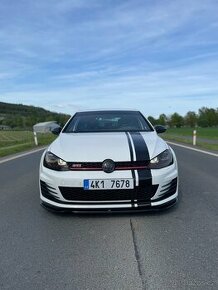 Volkswagen golf gti performance - 1