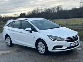 Opel Astra 1.6CDTi 81kw ENJOY 10/2018 CZ 1maj NOVÉ ROZVODY