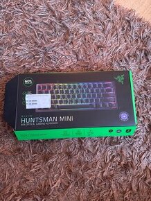 Razer huntsman mini purple switch