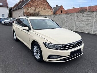 VW PASSAT VARIANT BUSINESS 2.0TDI DSG rv.2023