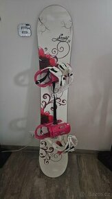 Snowboard dámský 150cm