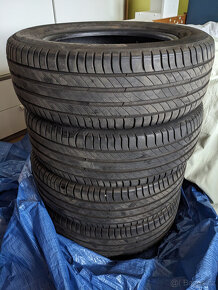 Michelin Primacy 4 205/60R16 92V dezén 5,4 mm