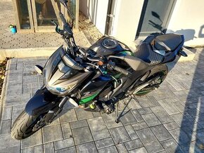 Kawasaki Z800