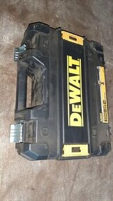 Dewalt kufry