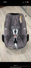 Maxi Cosi Pebble Plus I-Size 2019 + Maxi Cosi isofix základn