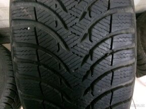 215/60 R16 MICHELIN (6,5mm) č.15133