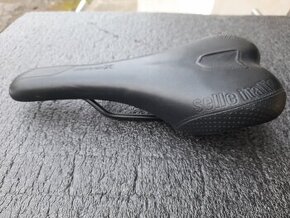 Sedlo selle italia xbase