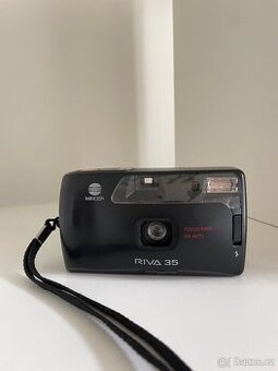 Minolta Riva 35