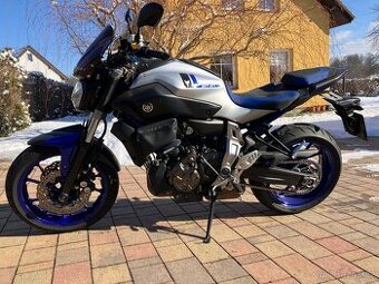 YAMAHA mt 07