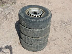 Prodám ocelovou sadu 4ks 225/75 R16 C + orig čidla tlaku MB