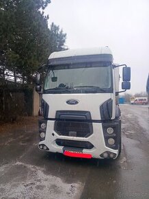 Tahač Ford Cargo