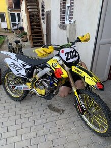 Suzuki RMZ 2011 250 - 1