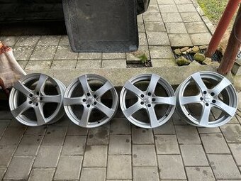 Prodám alu kola 5x105 r17