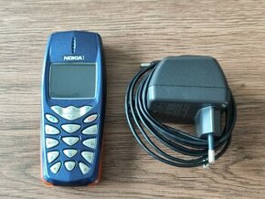 NOKIA 3510i i s nabíječkou (bez baterie)