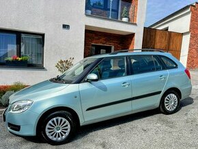 ŠKODA FABIA II COMBI 1.4i 16V 63KW • VÝHŘEVY • TAŽNÉ • STK