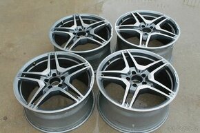 19" w212 E63 S  Mercedes Kovany Original - 1