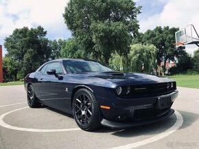 Dodge Challenger 6.4  r.v.2017 Full vybava - 1