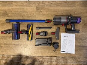 Dyson V11 + Laser Optic Fluffy se zárukou do 4/2026 - 1