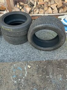 Pirelli scorpion 275/45 R21 110V