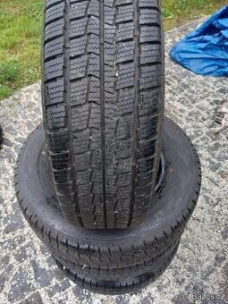 215/70/16C zimní pneu 215/70 R16C