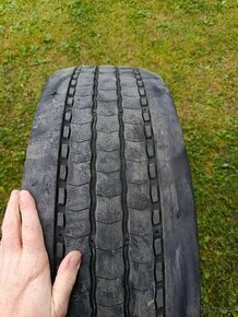 Michelin X Multi 285/70 R 19,5