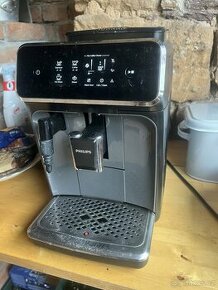 Kávovar espresso Philips EP2224/40