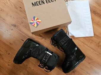 Moon Boot sněhule vel.35-38 a 39-41 nové orig.