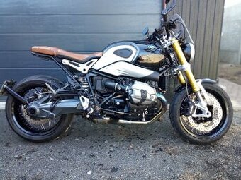 BMW NineT