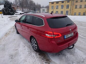 Peugeot 308 sw 1,2 96kW allure