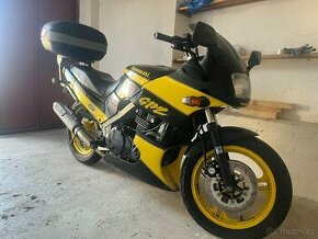 Kawasaki GPZ 500 S