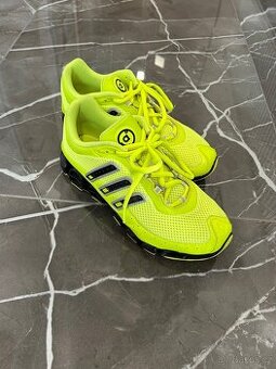 Adidas Megaride Solyellow/ Core Black/ Metallic Silver