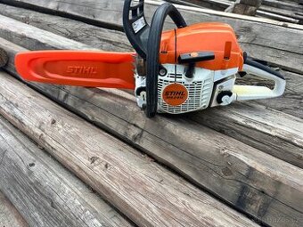 Motorová pila Stihl MS 241C