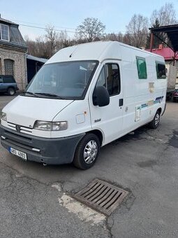 Obytný vůz Peugeot Boxer