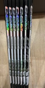 Nová hokejka CCM Tacks XF PRO Senior, P29, pravá