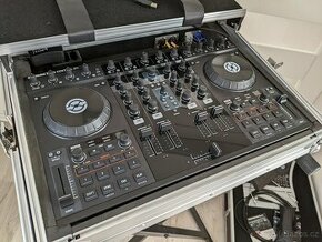 Traktor Kontrol S4 MK1 - 1