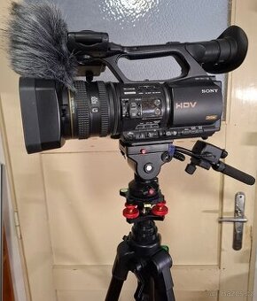 Digitalní kamera Sony HVR_Z5 + MRC1+stativ - 1