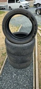 Zimni pneu 255/40 r20