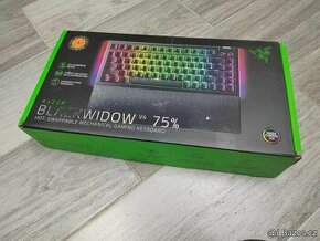 Razer BlackWidow V4 75%, Razer Orange - Black