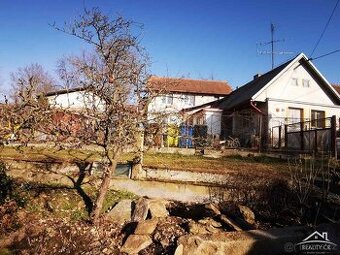 Prodej domu se zahradou a garáží Vojslavice