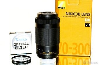 Nikon AF-P DX 70-300mm G VR + UV filtr TOP STAV