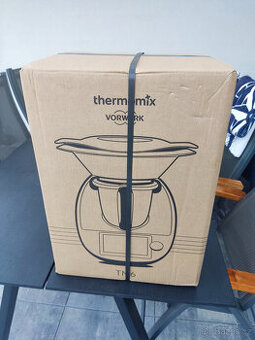 Thermomix TM6 + příslušenstvím  + full pack