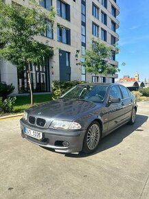 BMW 330i E46 Sedan