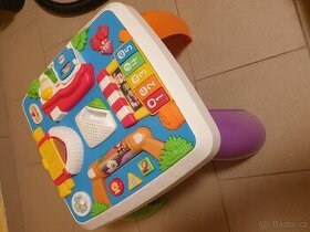 Fisher price pejskův stoleček