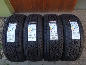 Zimní pneu 215 55 18 Goodyear - Nové