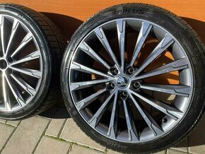 BECRUX  orig.skoda  5x112  7,5j x19 ET 48 VW Seat  225 40 R1 - 1