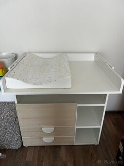 Přebalovací pult /psaci stůl IKEA Smastad